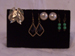 cc.Multi earring stand